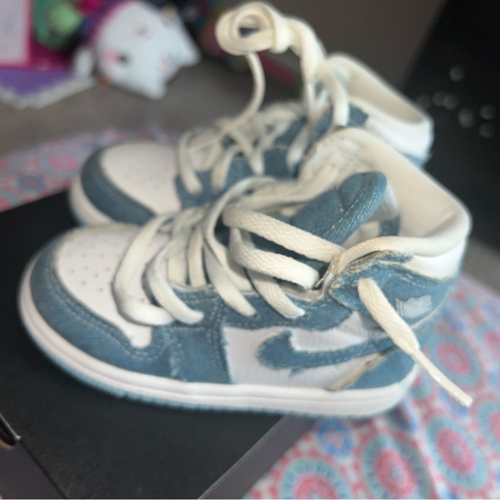 Air Jordan 1s